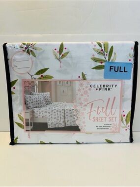 Celebrity Pink Holly and Berries Full Size Four Piece Sheet Set White Green Pink
